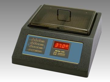 Stat Fax® 2200Microplate Incubator + Shaker